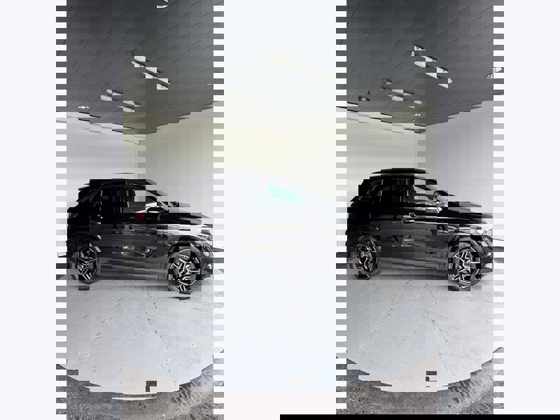 Image Mercedes-Benz GLA 180 d AMG Line  